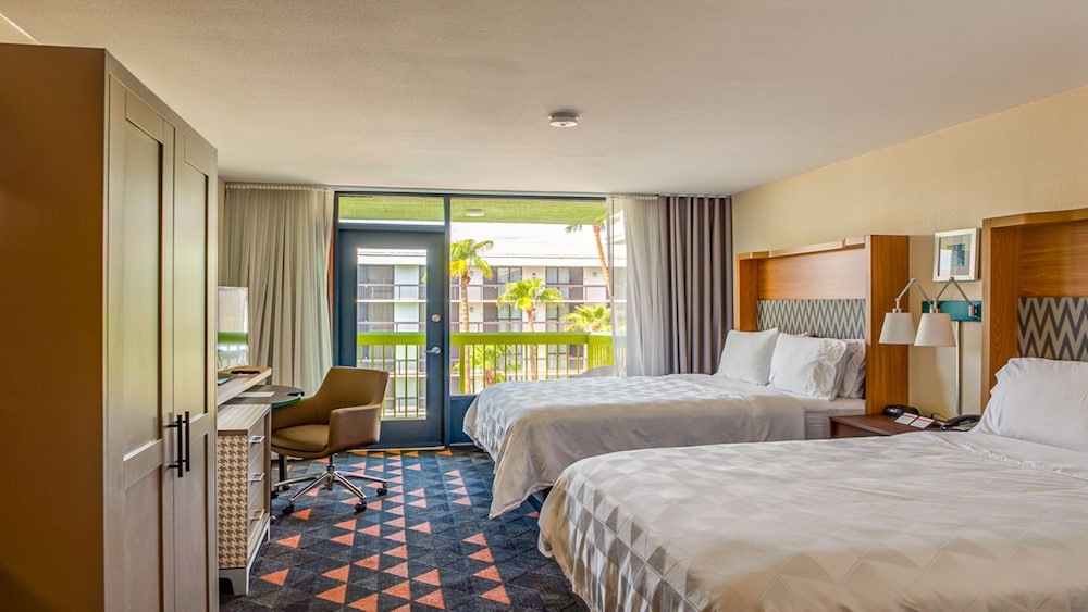 Holiday Inn Hotel Suites Phoenix Mesa Chandler 14/56