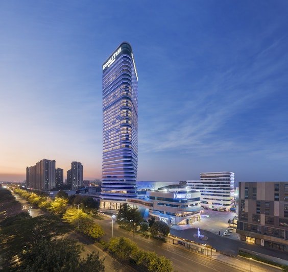 DoubleTree by Hilton Foshan-Nanhai 34/35