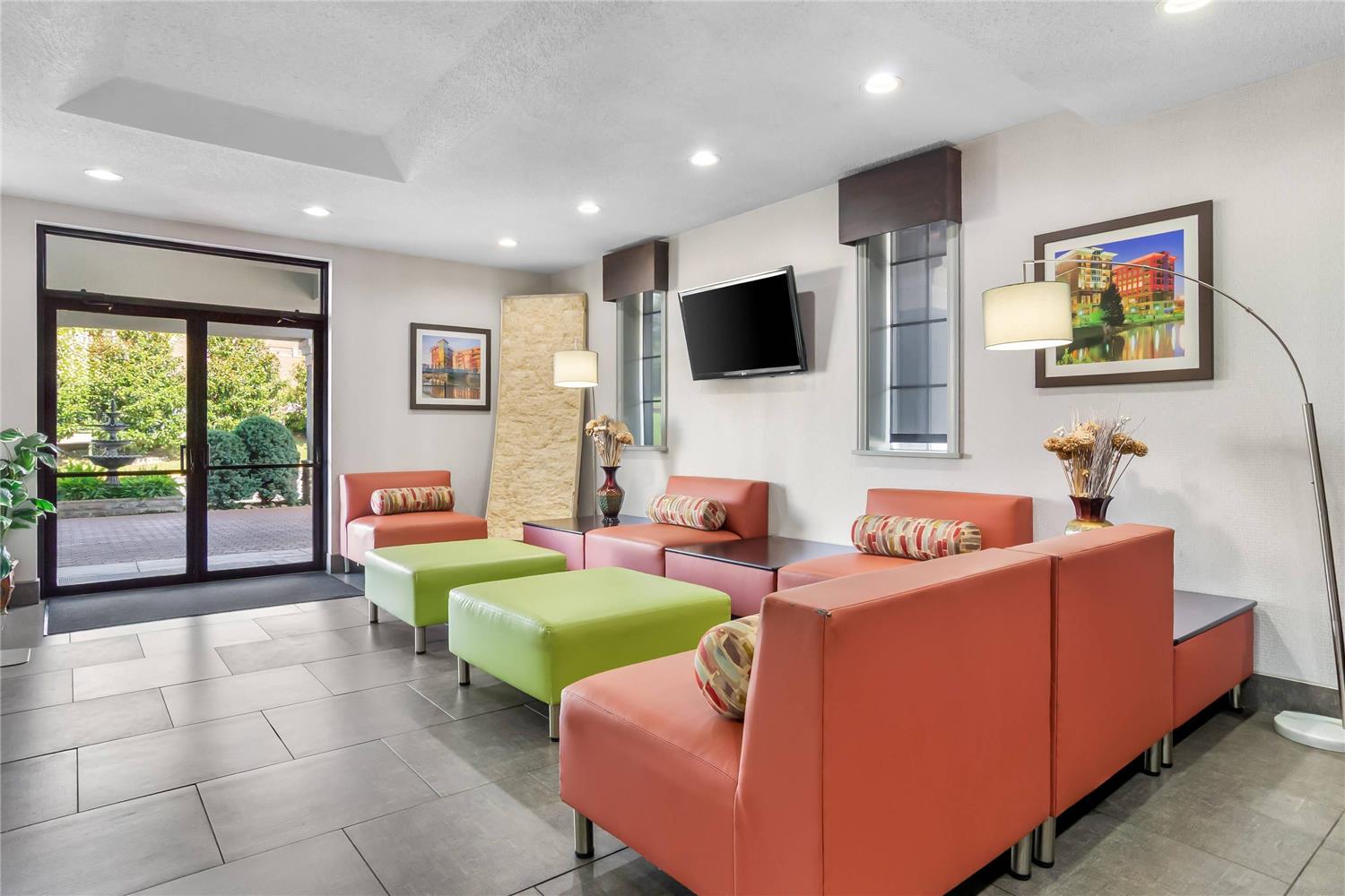 Quality Inn & Suites Greenville - Haywood Mall 10/28