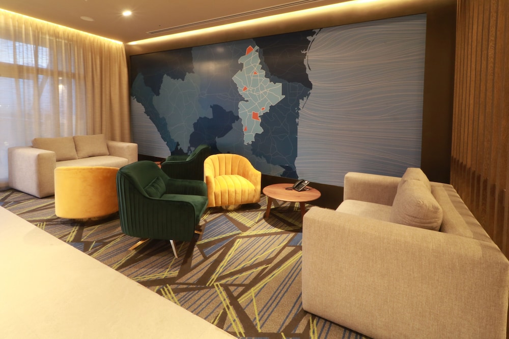 Holiday Inn Express Monterrey Fundidora 39/74
