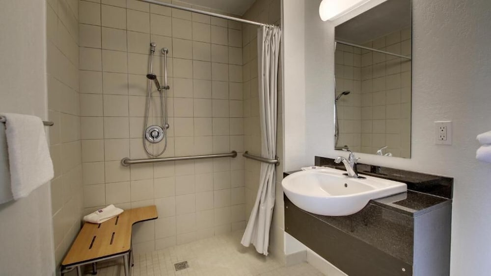 Xpress Inn & Extended Stay Marshall TX Near I-20 & Hwy 59 23/51