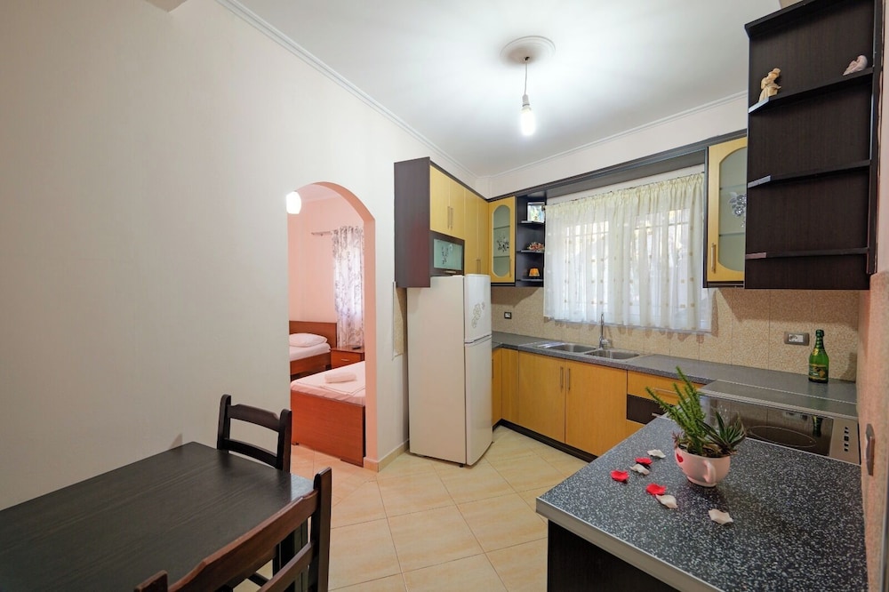 Melsi Apartments 31/50