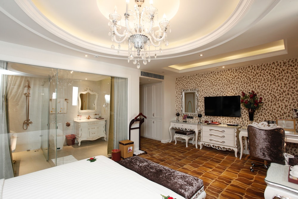 Hoang Trieu Hotel 31/49