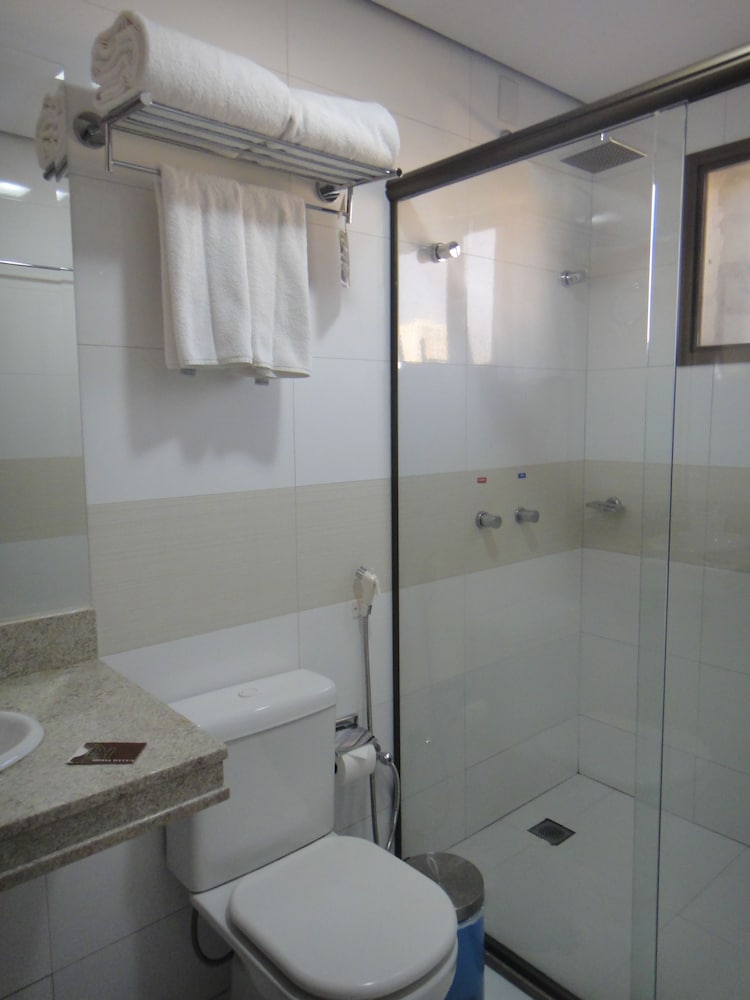 D Luca Hotel 16/39