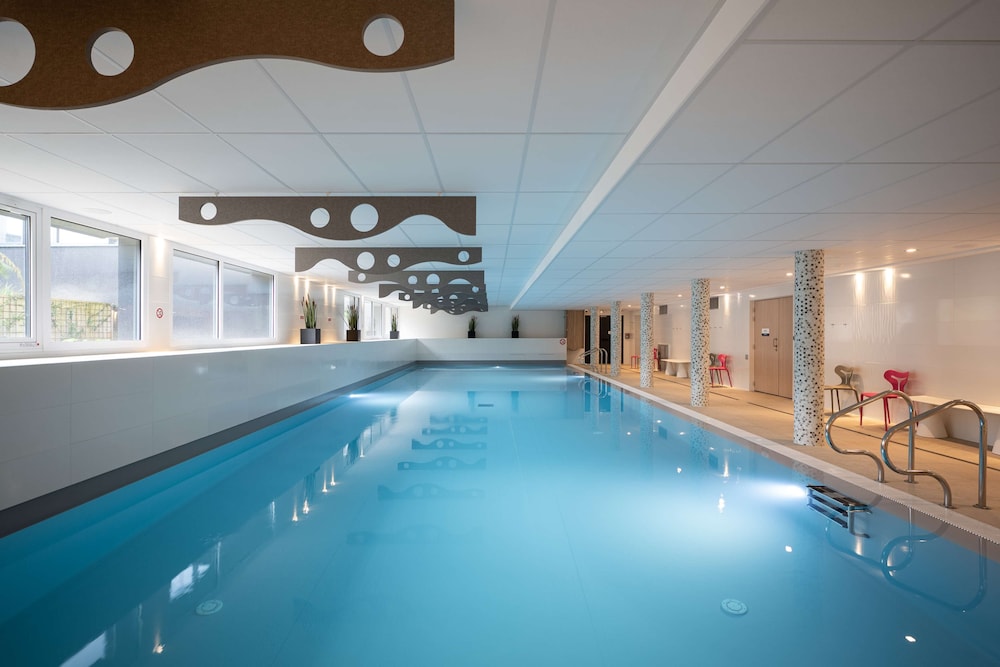 KYRIAD PRESTIGE SAINT MALO 43/64