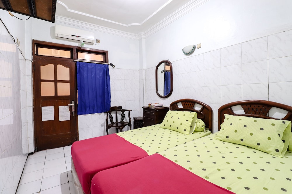 Hotel Gajah Mada 6/35