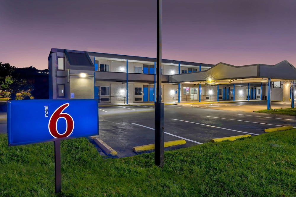 Motel6 Harrisburg, PA – Near PA Expo Center 6/58