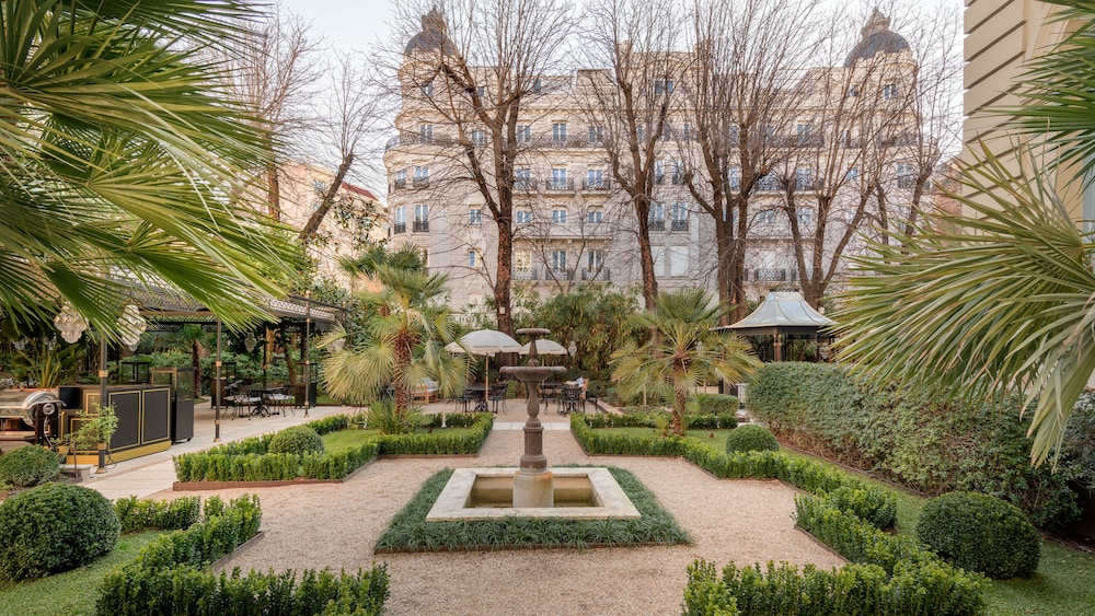 Santo Mauro, a Luxury Collection Hotel, Madrid 76/81