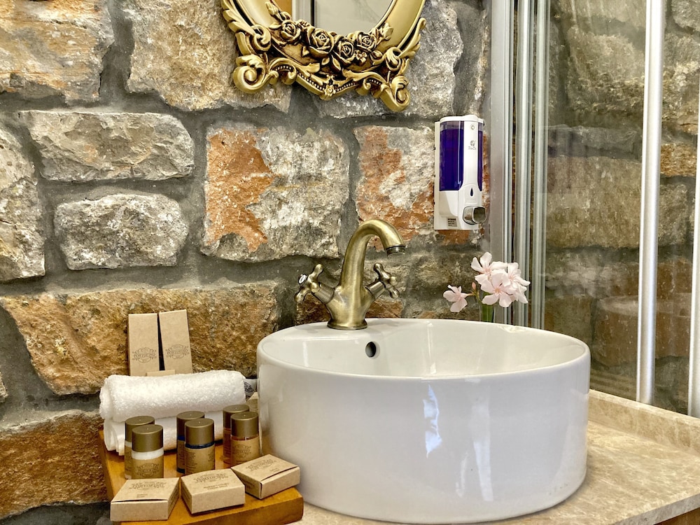 Portofino Boutique Hotel 49/50