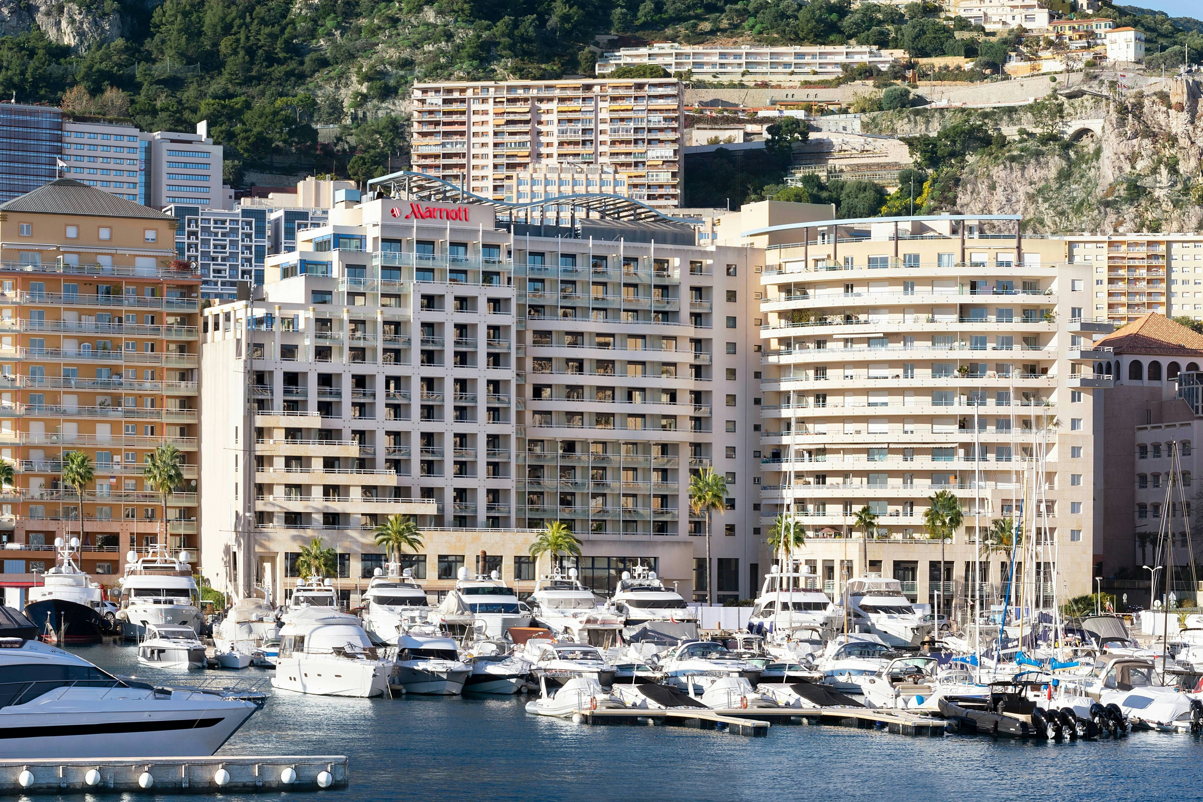 Riviera Marriott Hotel La Porte de Monaco 29/34