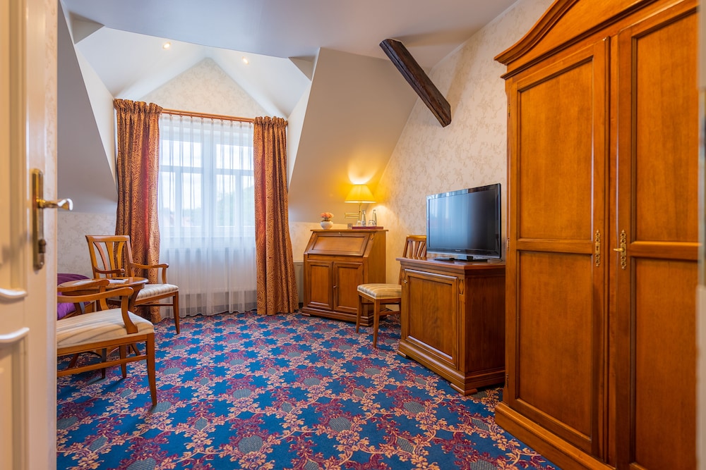 Hotel Schlosspalais Wernigerode 12/50