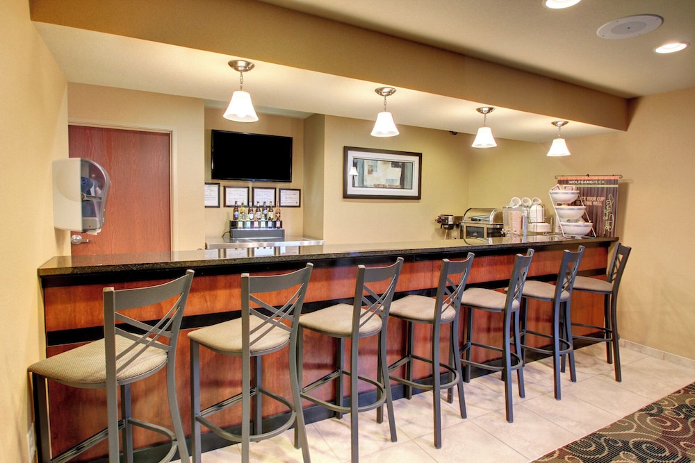 Cobblestone Hotel And Suites Broken Bow 31/51