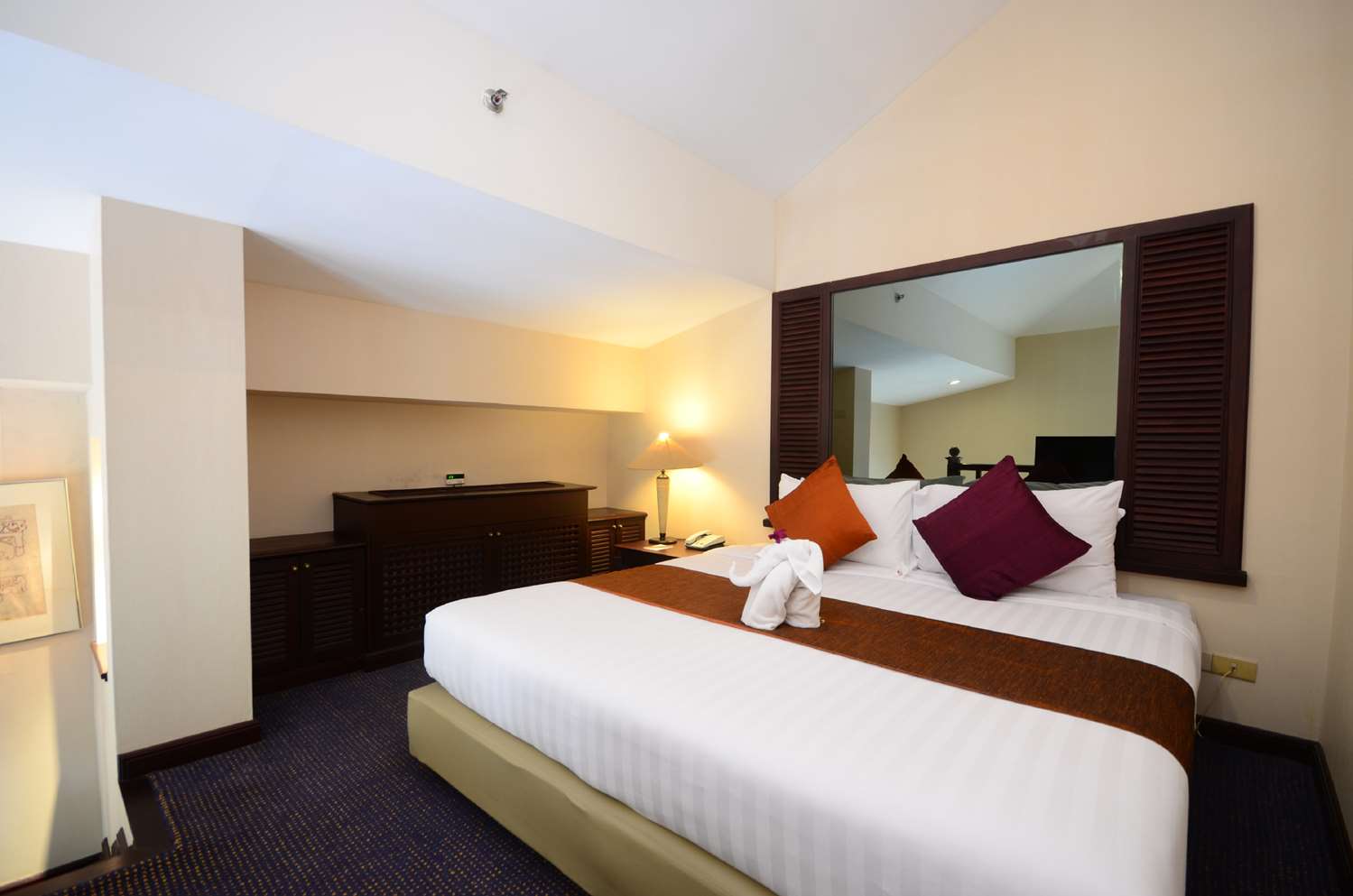 Tawa Ravadee Resort, WorldHotels Distinctive 5/24