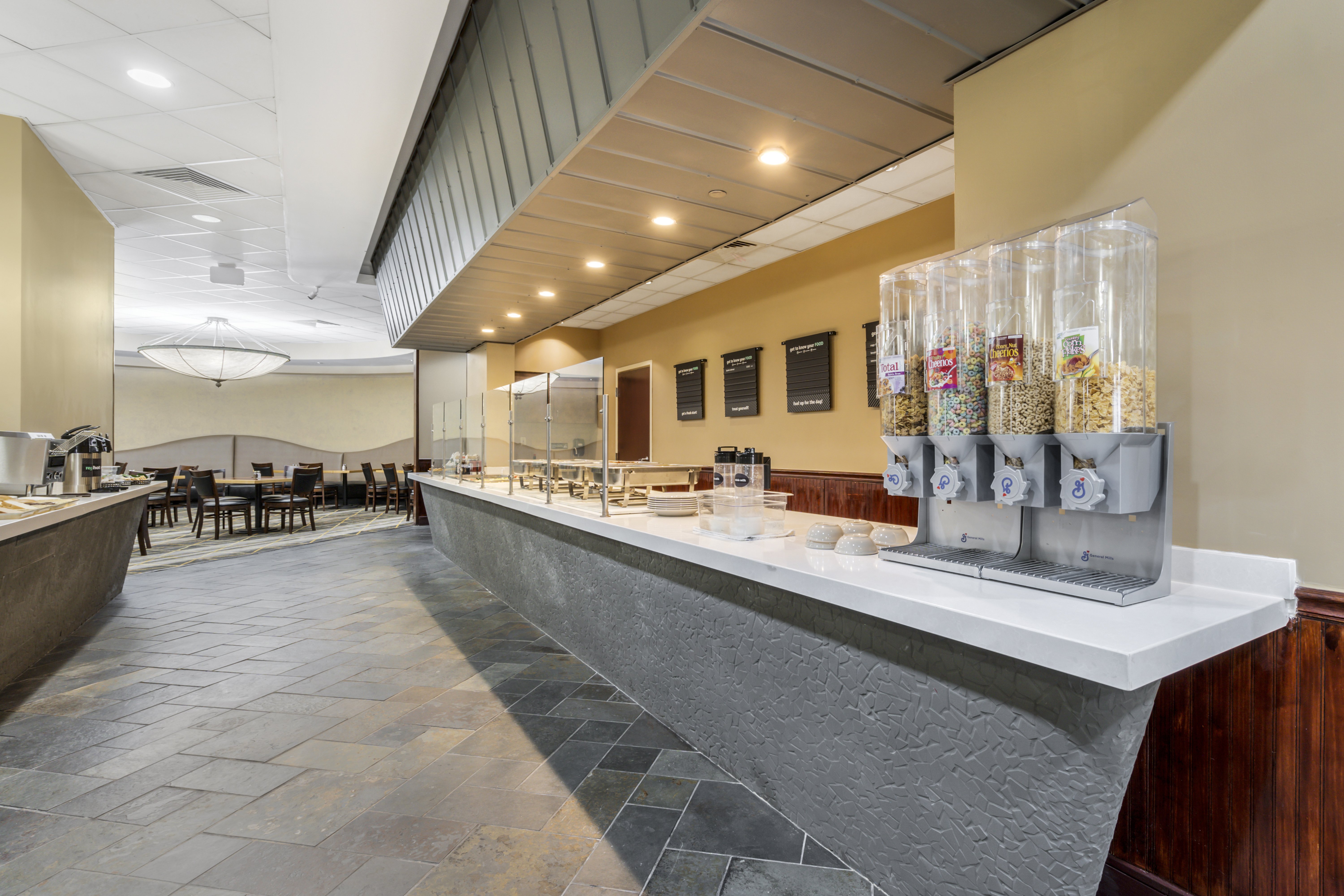 Holiday Inn Orlando Intl Drive - Conv Center 9/50