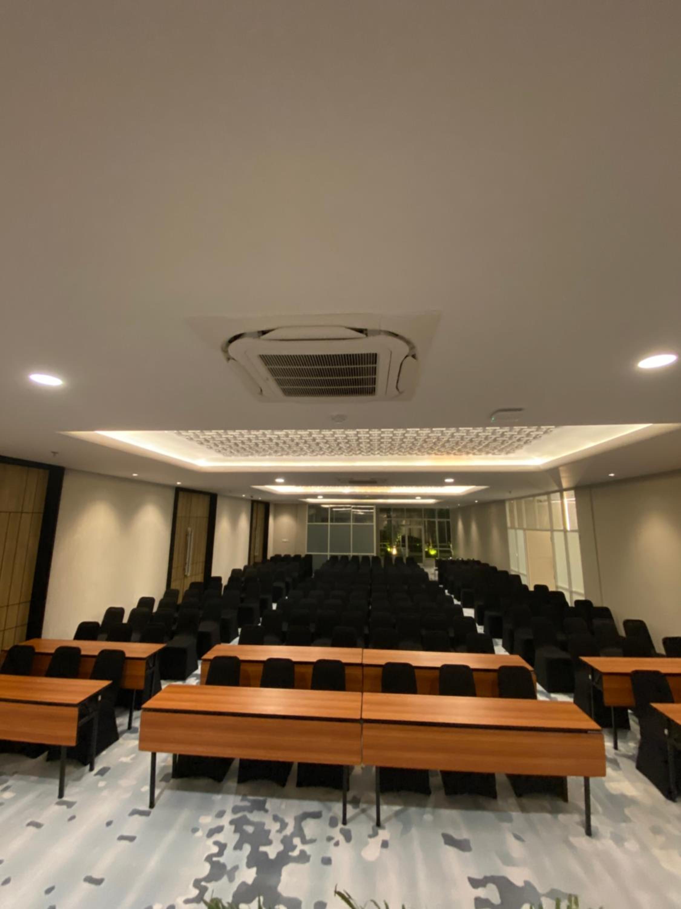 Trio Azana Style Hotel Kebumen 4/50