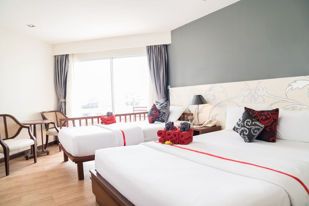 Grand Jomtien Palace Hotel 11/42