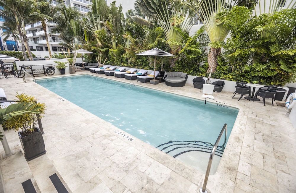 Hotel Croydon Miami Beach 13/75
