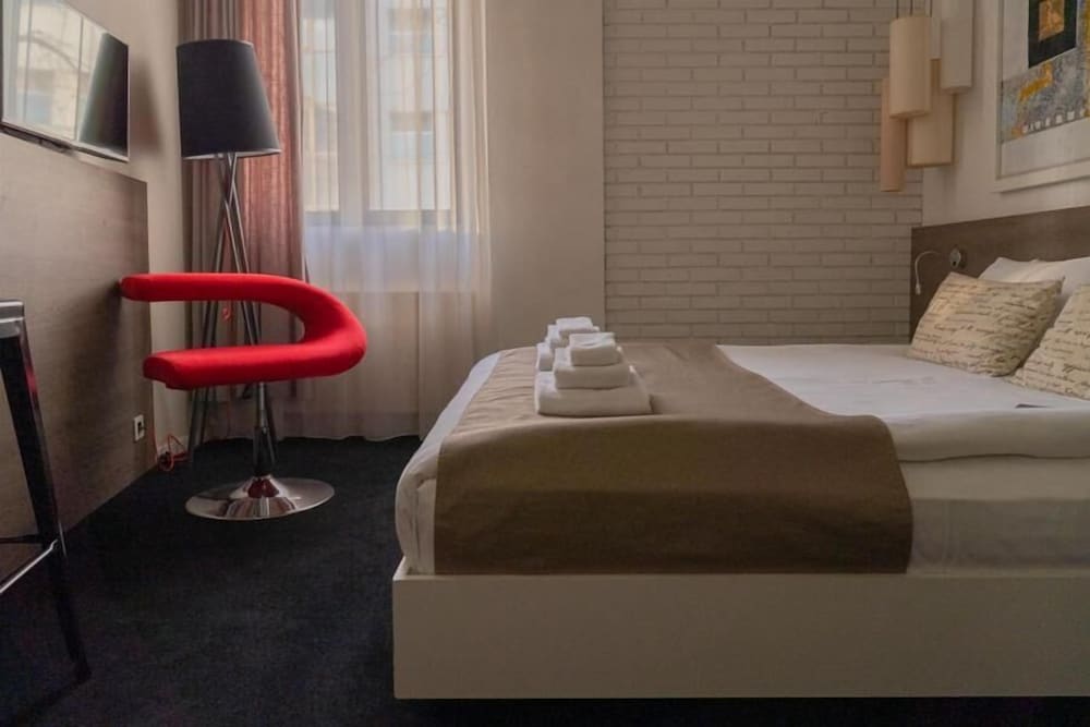 Eter Hotel 44/70