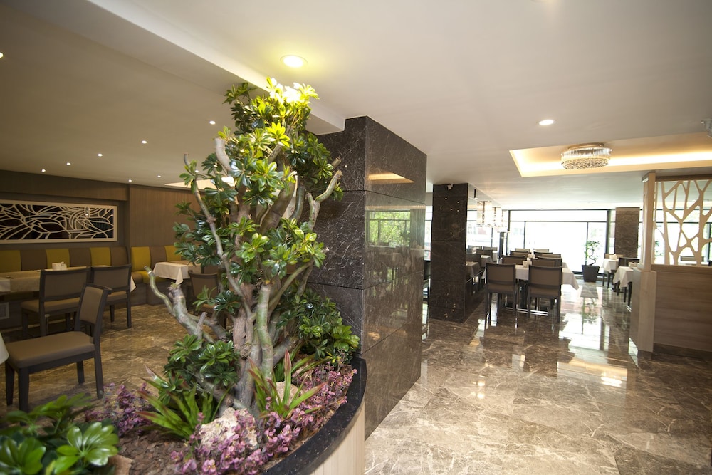 Yeni Bahar Otel 29/40