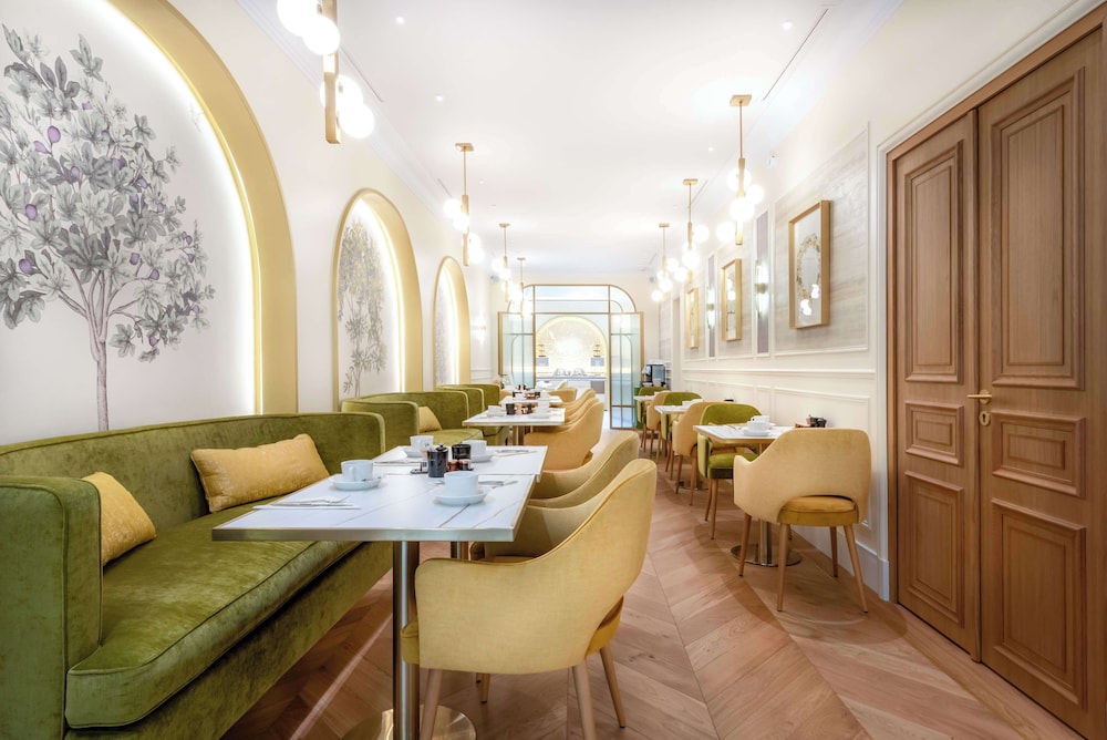 Hotel Claridge 27/50
