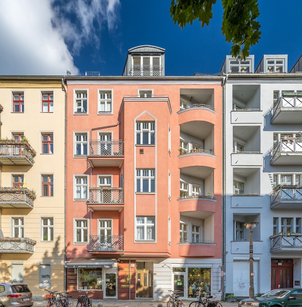 Bensimon apartments Prenzlauer Berg 1/50