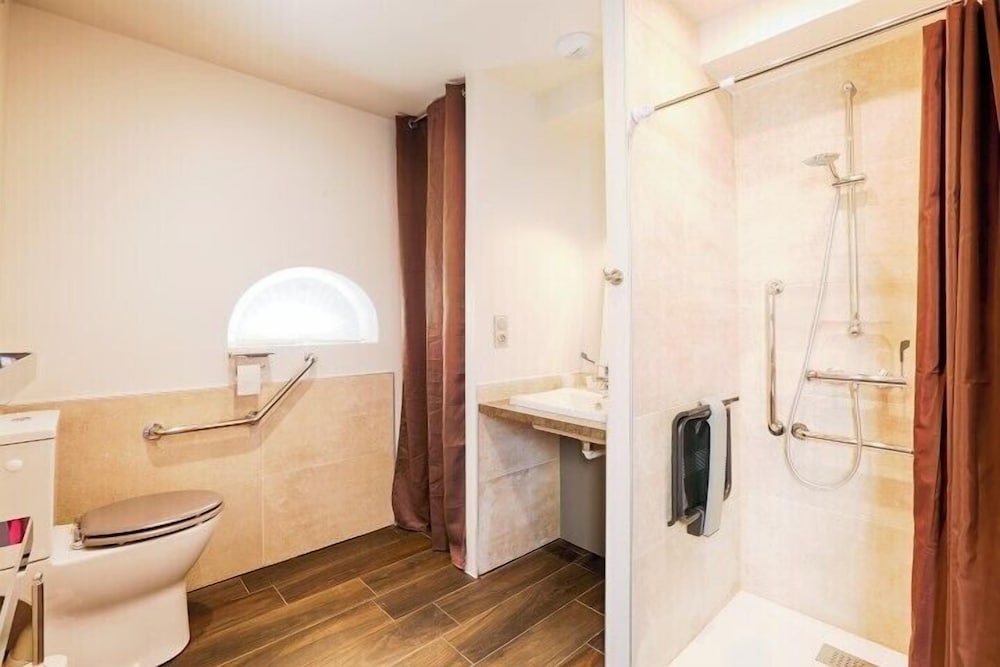 1 Bedroom, House, Twin Beds
