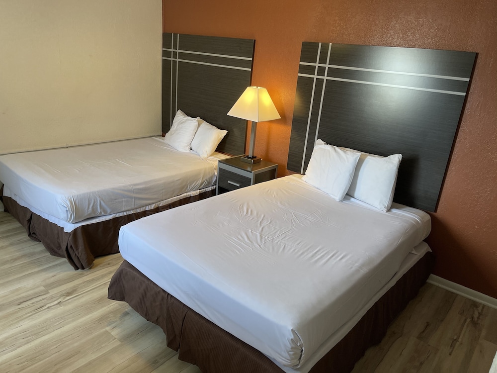Wildwood Inn, a Travelodge by Wyndham 36/64
