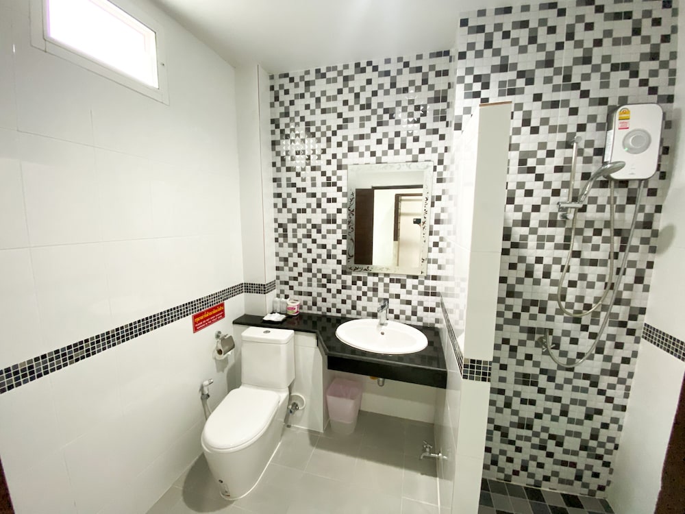 Hatzanda Lanta Resort 62/64