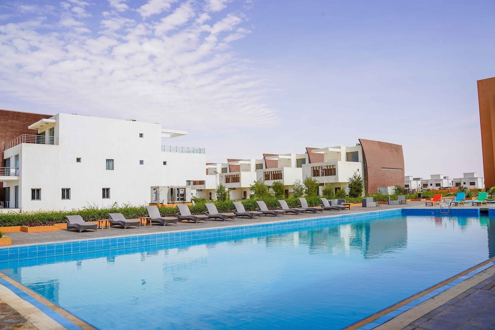 Hotel Al Salam Resort 20/20