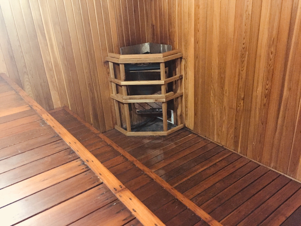 Brewster Mountain Lodge 39/65
