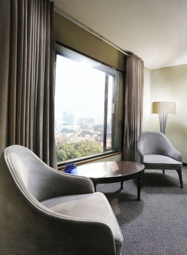 Four Points by Sheraton Lahore 35/64