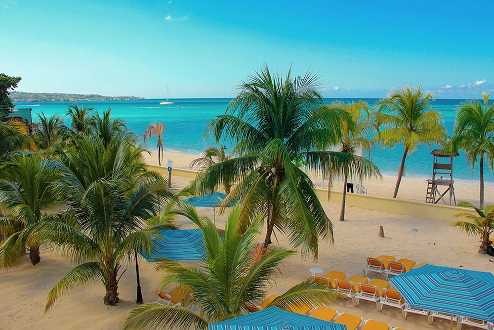 Rooms On The Beach Negril 21/26