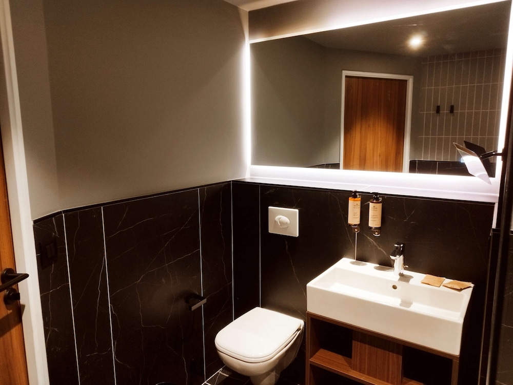 Mercure Acheres St Germain en Laye 49/50