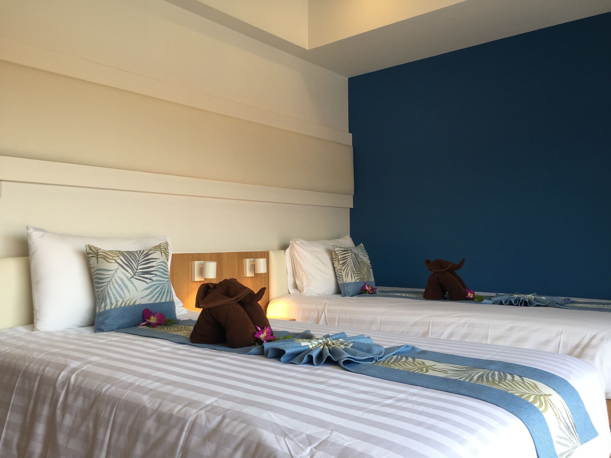 STANDARD, TWIN BEDS