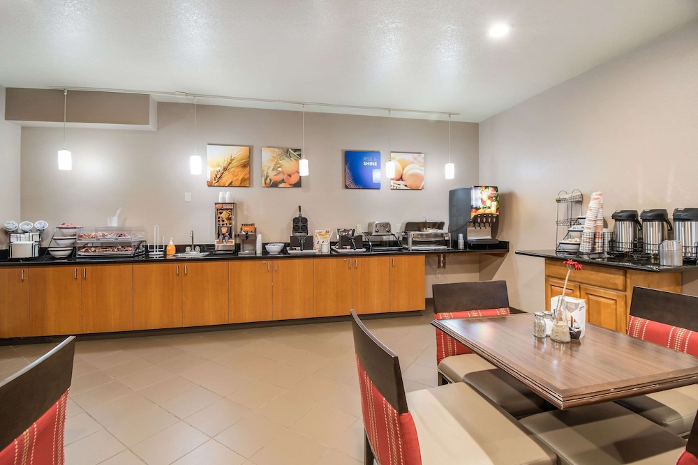 Comfort Inn Newport OR 10/47