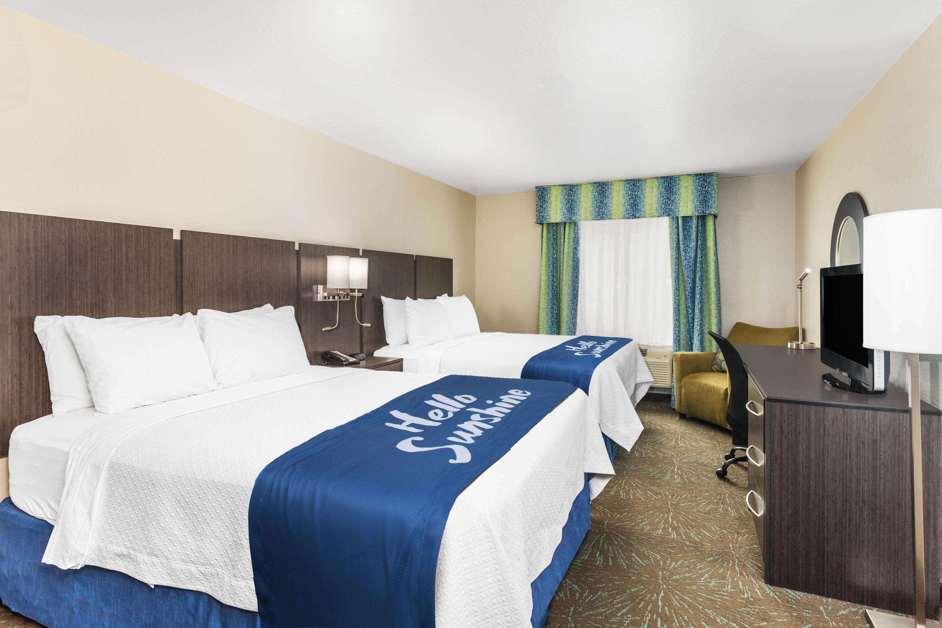 Room, 2 Queen Beds