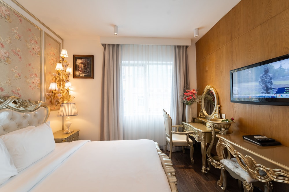 Suite, Twin Beds, City View, A Em Hotel 8a Thai Van Lung 3/7