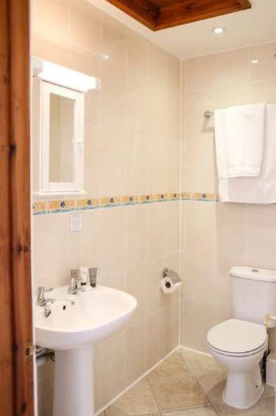 غرفة ديلوكس مفردة، Kingston Country Courtyard 2/2