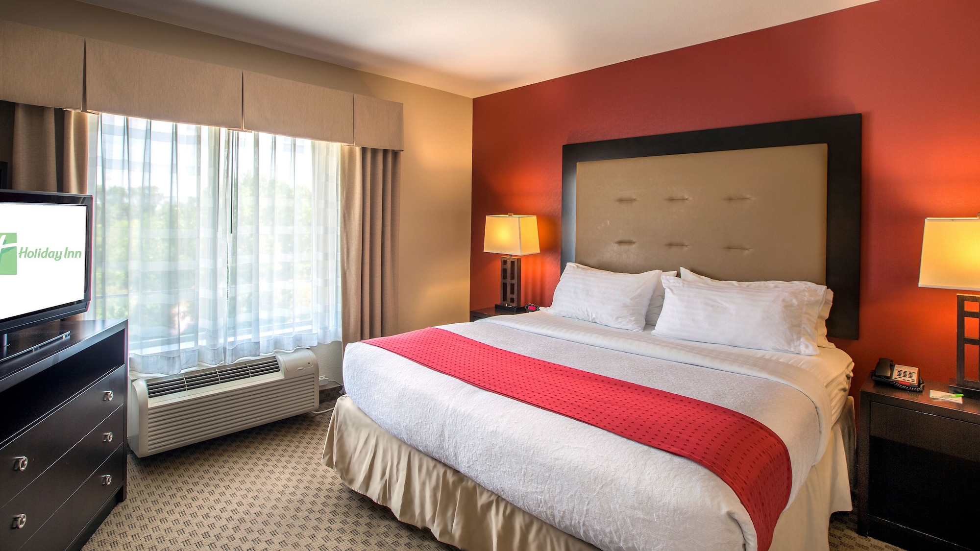 1 Bedroom, Suite, King Bed, Jetted Tub