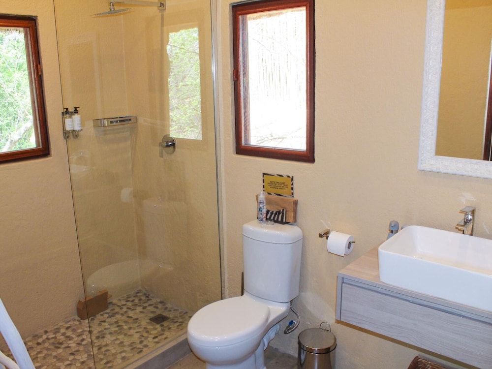 Masodini Private Game Lodge 43/47