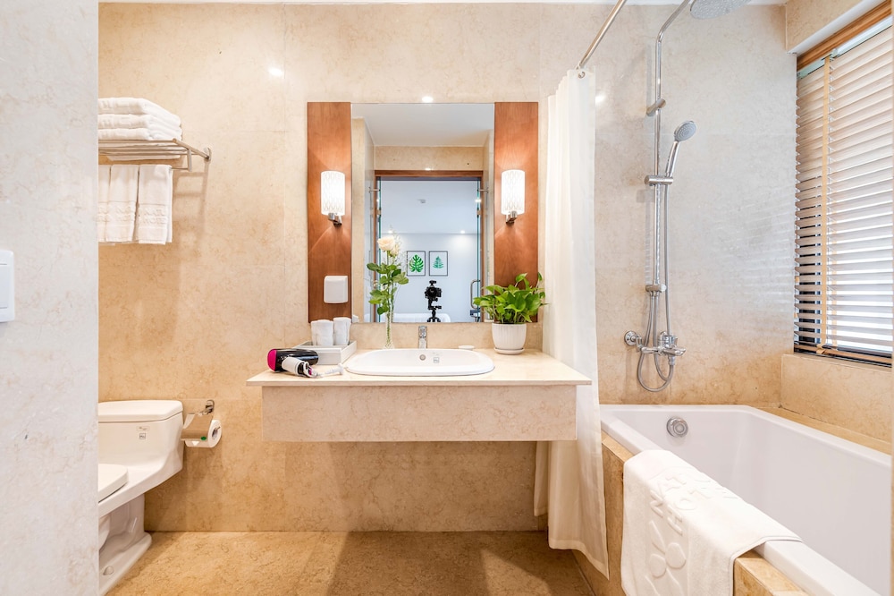 22Land Classic Suites 41/45