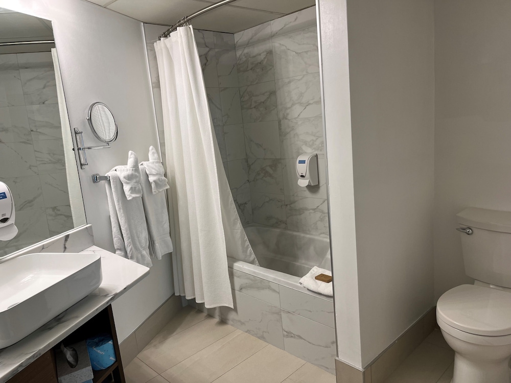 غرفة قياسية بسرير كوين، Hotel Spa Excelsior 2/3