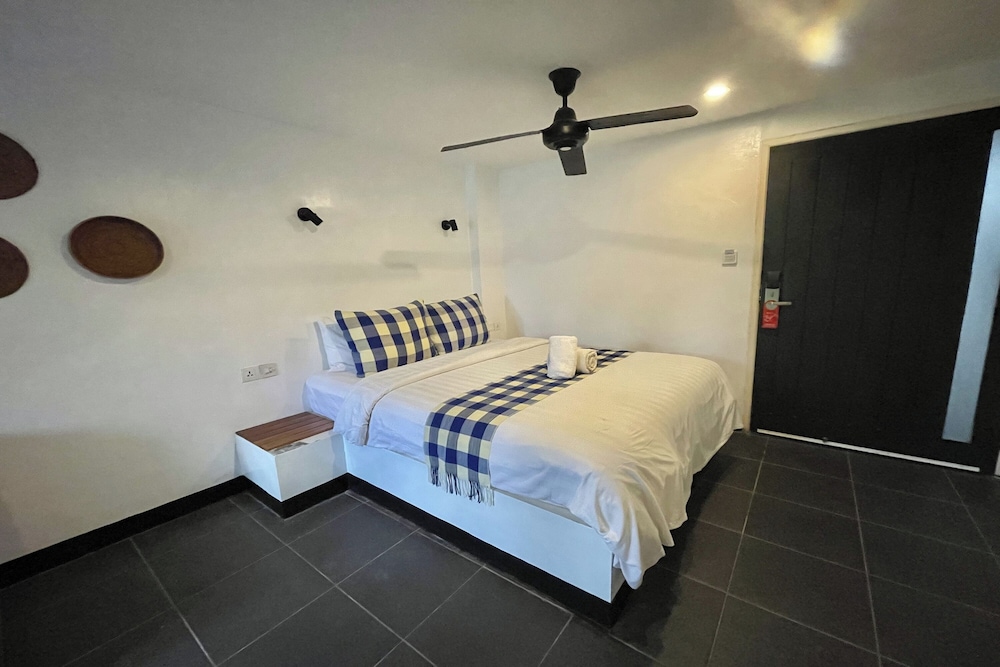 Taman Unique Hotel 15/50