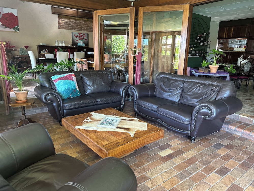 Dara Guest House 20/36
