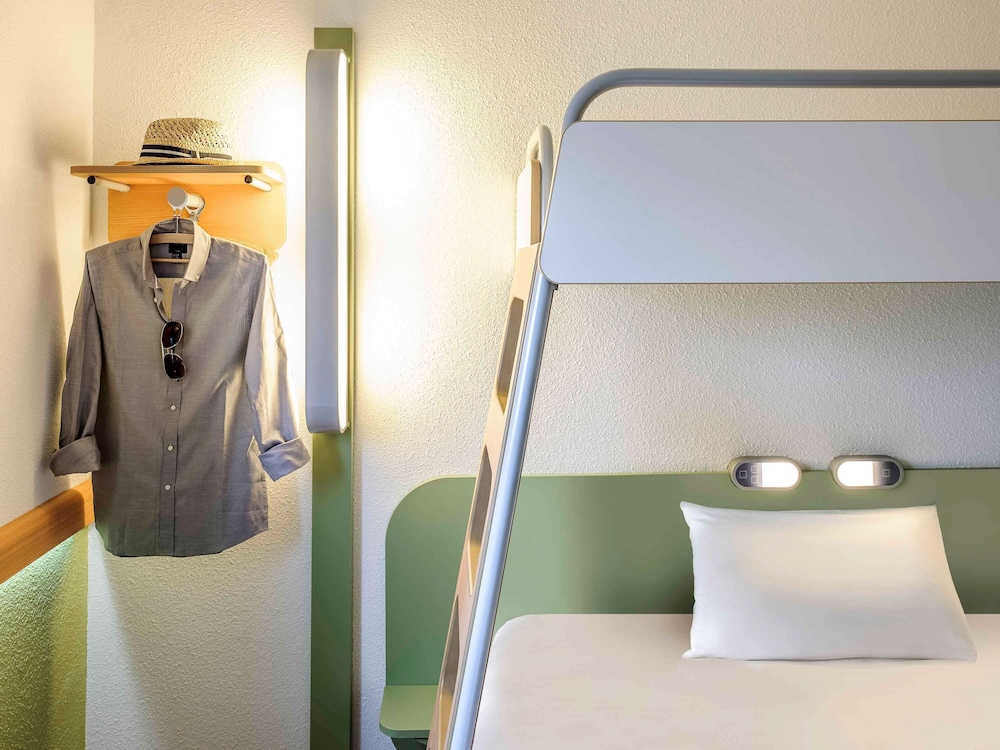 Ibis Budget Lyon Saint Genis Laval 27/62