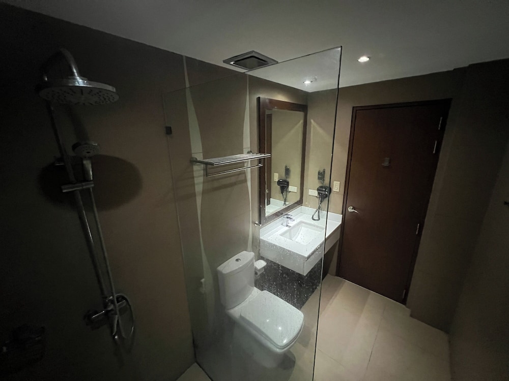 Subiza Beach Resort 42/48