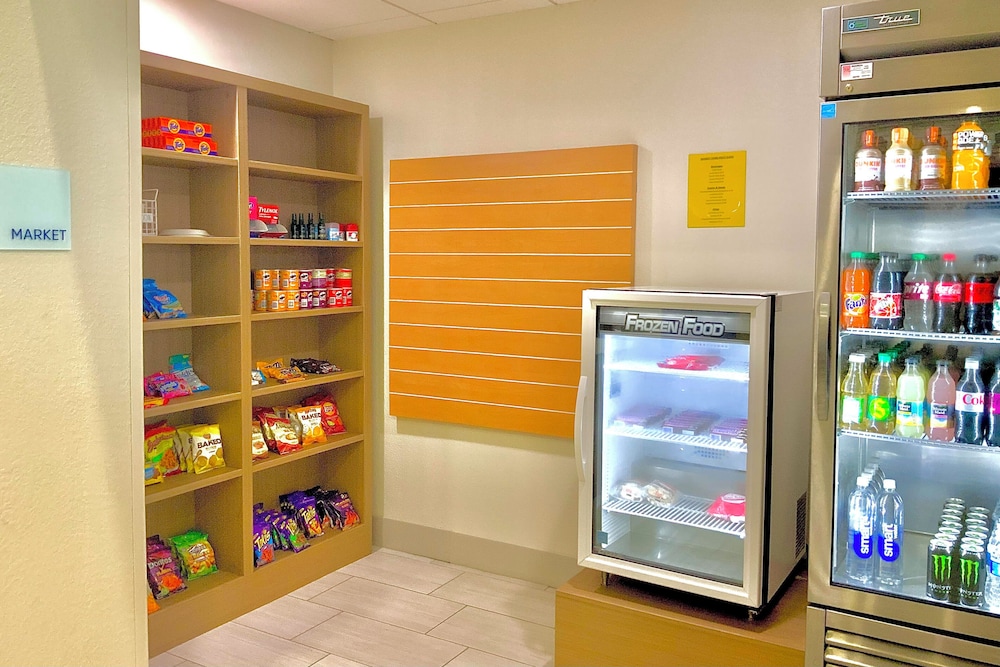 Holiday Inn Express & Suites Prospect Heights 11/50