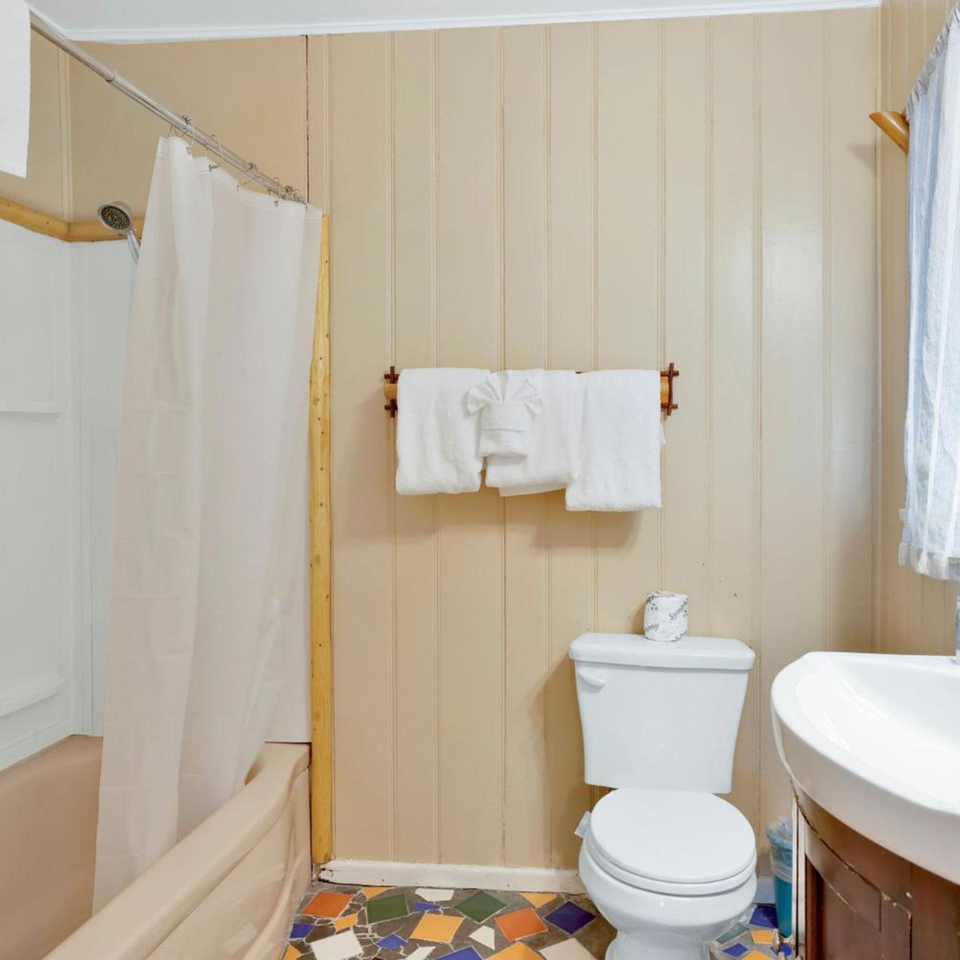 Lodge House - Family Cabin with Pool Table by Big Bear Vacations 28/28