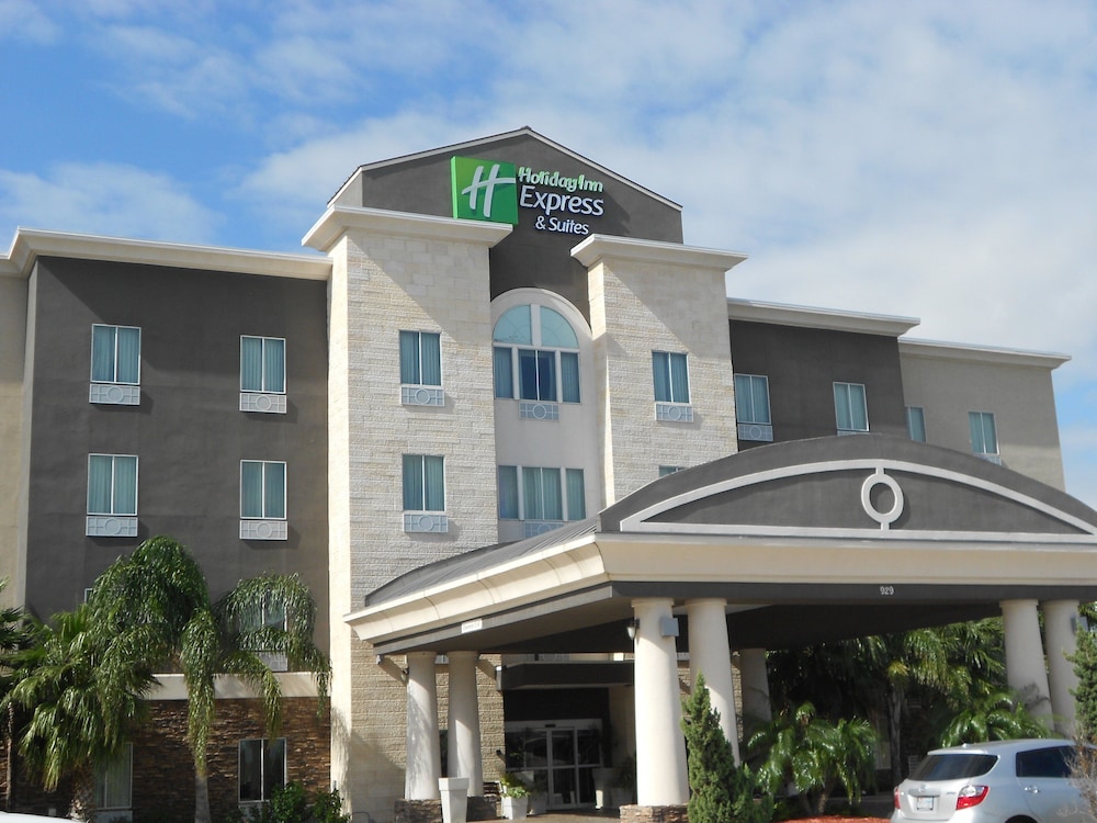 Holiday Inn Express Hotel Suites Corpus Christi North 3/44