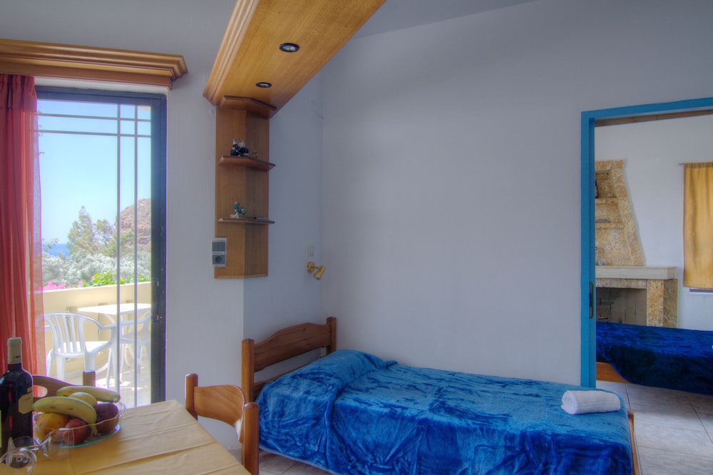 Sunrise Hotel and Apartments Rodakino 34/73